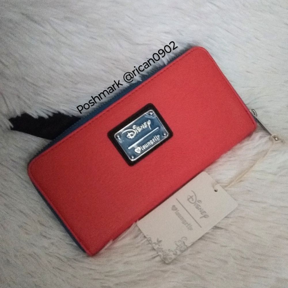 Disney Loungefly Pinocchio Mini Backpack & Wallet - Picture 7 of 8